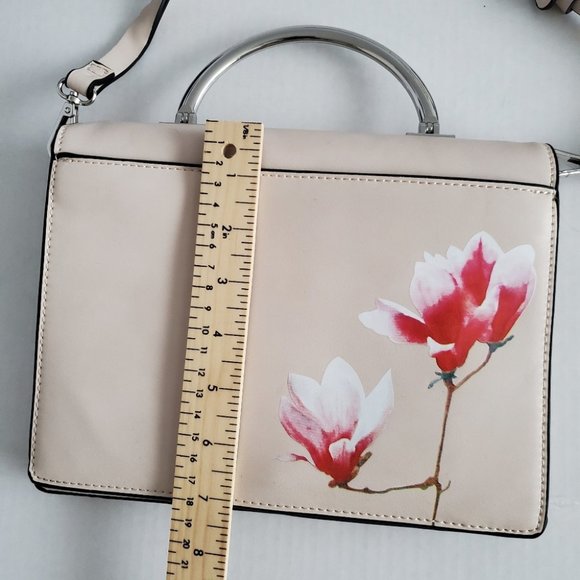Zara Pink Flower Crossbody Bag - Picture 3 of 9